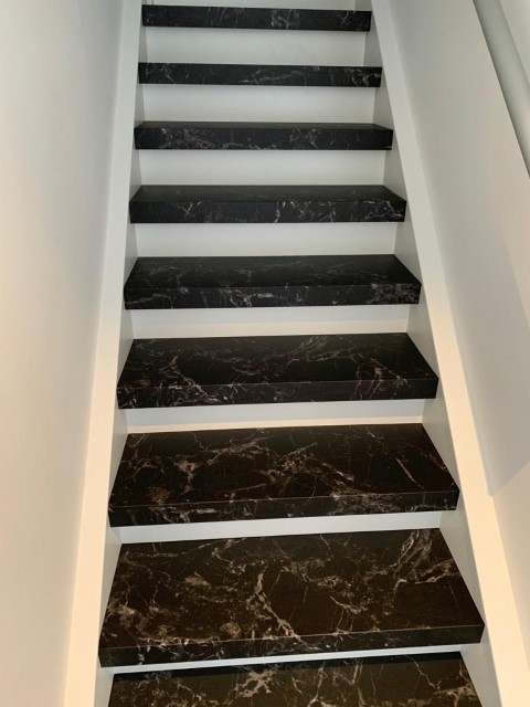vicstairs-forbo-black-marble-vicstairs-63454--1-klein_20240718151136505