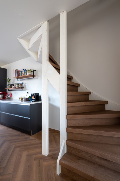 vi499c~1_20240718151645563