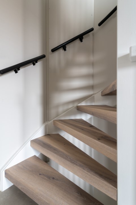 vid008~1_20240723113435706