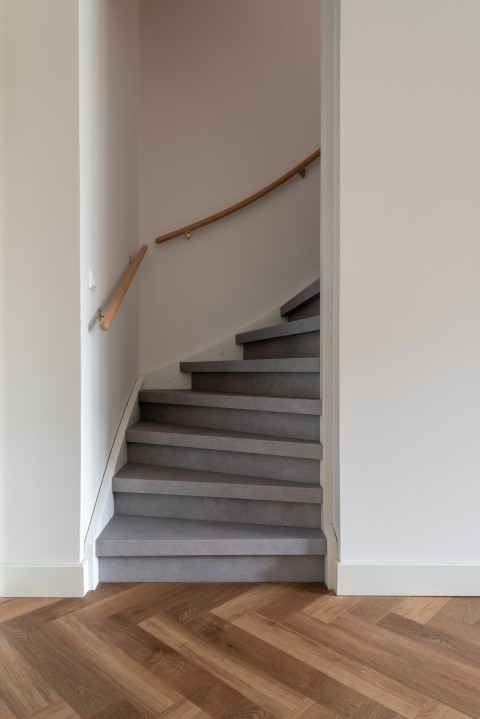 vi076e~1_20240723113720816